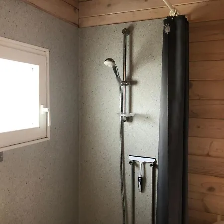 Holiday park & *