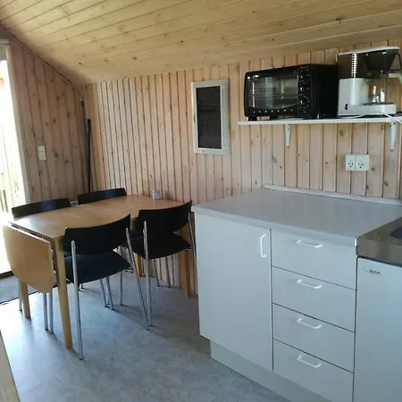 & Holiday park *